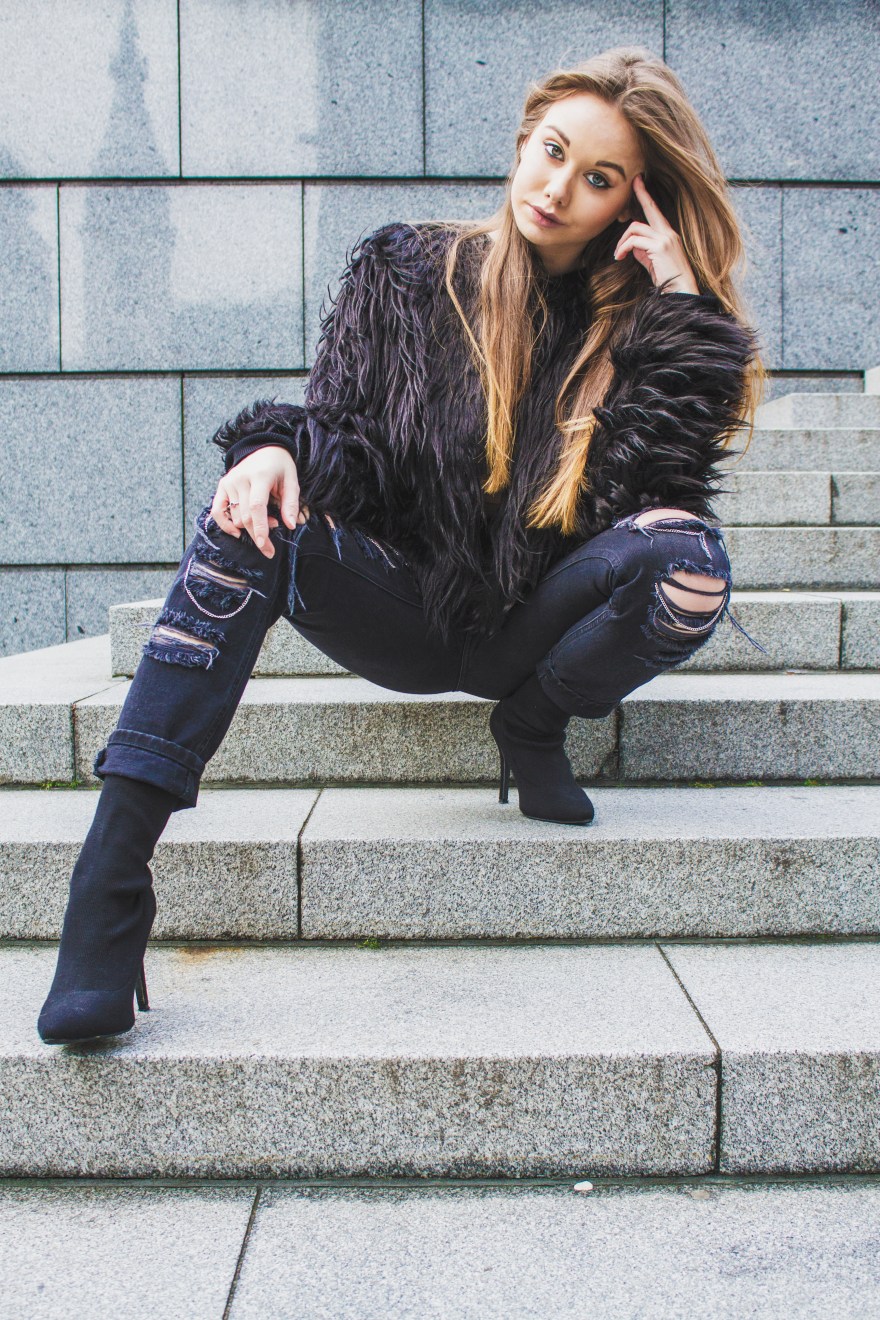 Model: Timea Socol (Bame Models) Photographer: Tim Copsey